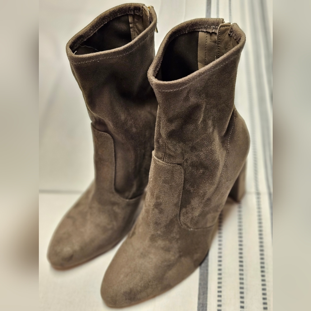 Ivanka Trump Sayida Taupe Multi Fabric High Block Heel Booties, Size 9 1/2